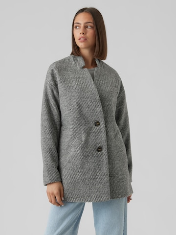 VERO MODA Between-seasons coat in Grey: front