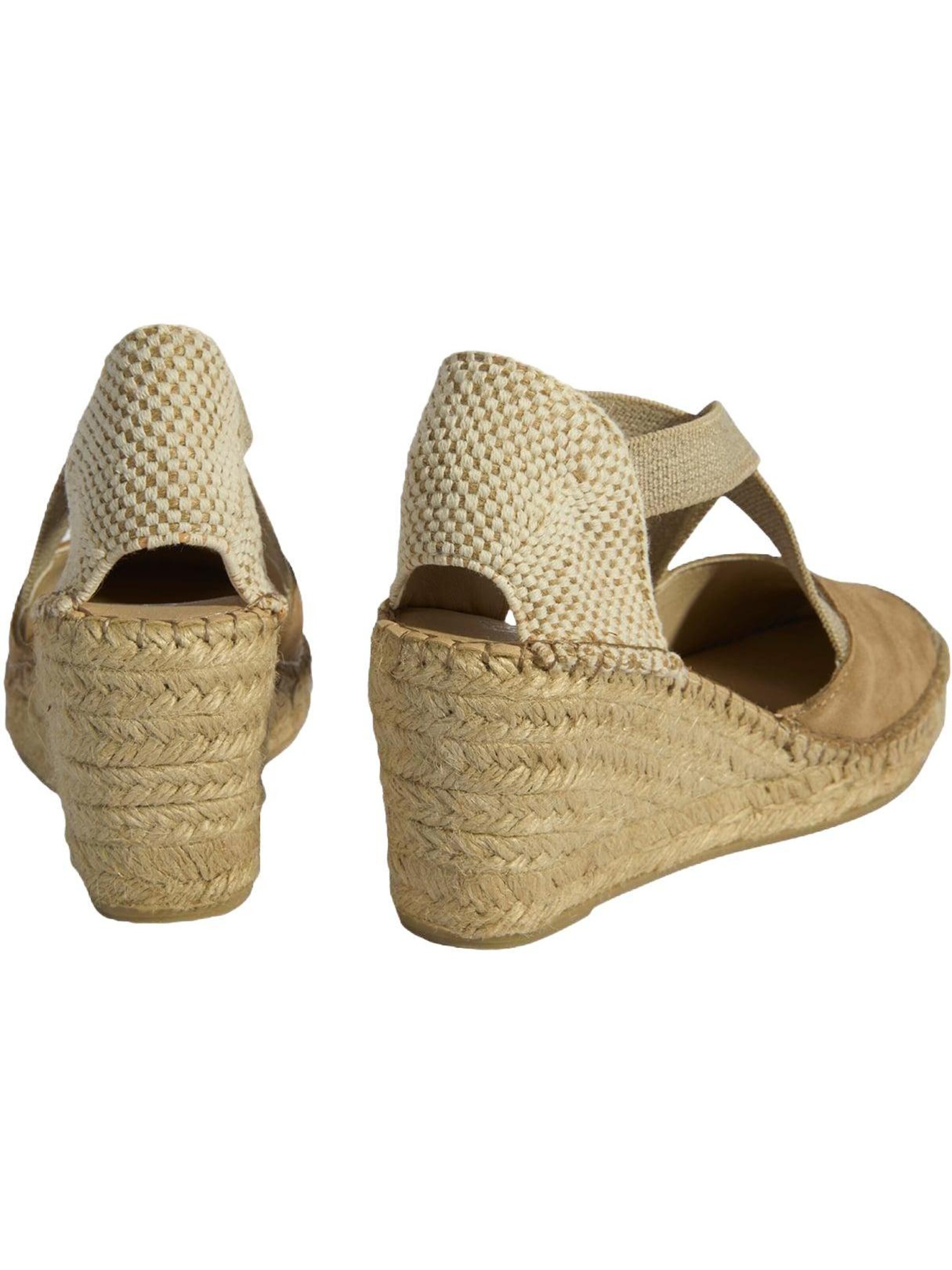 Desa Espadrilles 'Slip-Ons' in Beige
