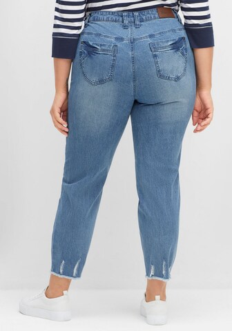 SHEEGO Slimfit Jeans in Blau