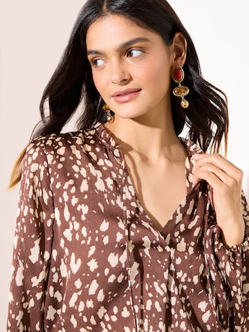 Camicia da donna di Friends Like These in marrone