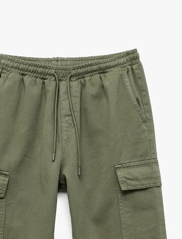 Koton Tapered Cargo trousers in Green