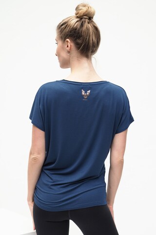 Kismet Yogastyle Performance Shirt in Blue