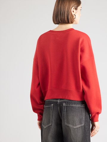GAP Суичър в червено