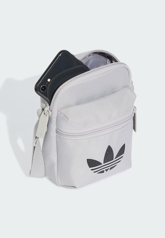 Geantă de umăr 'Adicolor Classic Festival' de la ADIDAS ORIGINALS pe gri