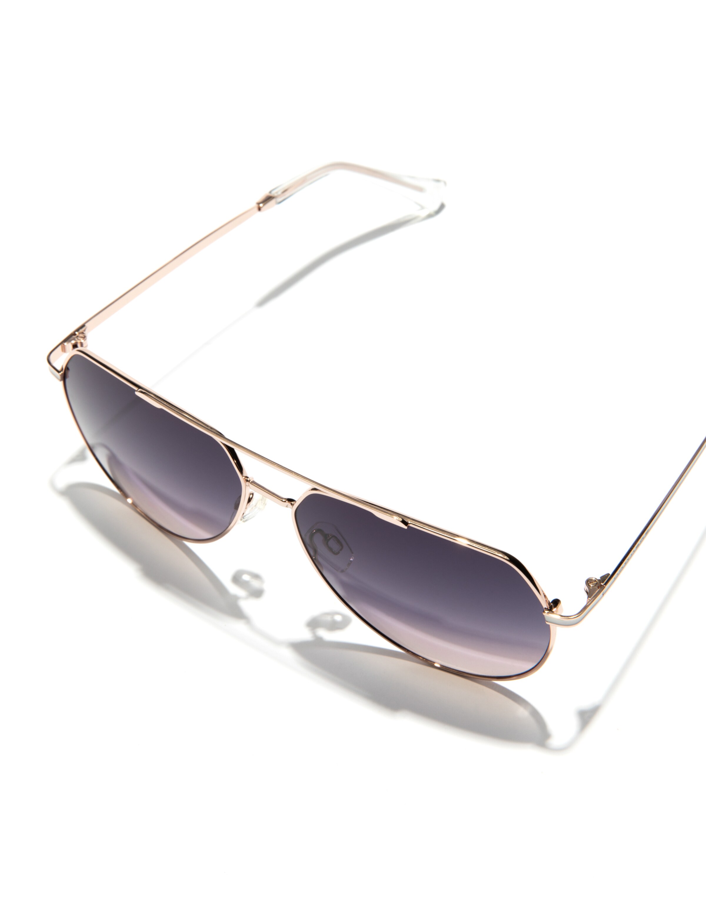 HAWKERS Γυαλιά ηλίου σε χρυσό