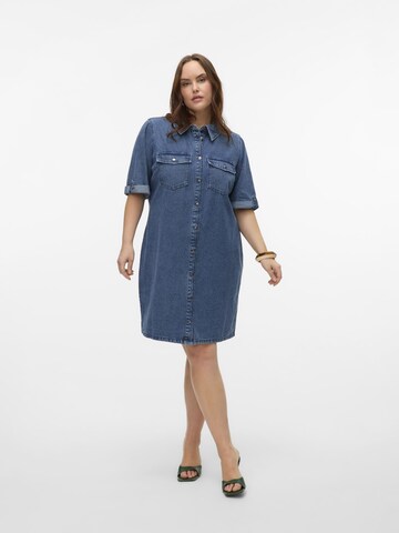 Robe-chemise 'VMCJennie' Vero Moda Curve en bleu