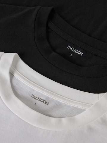 TWO SOON Shirt in Black