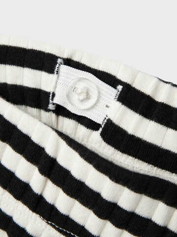 NAME IT Regular Hose 'Suraja' in Schwarz