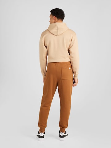 Effilé Pantalon 'ESS' Jordan en marron