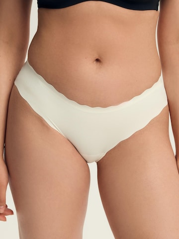 Panty 'Slip Peony im 2er Pack, nahtlos, lasergeschnittene Kanten M' di ESOTIQ in beige