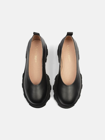 L37 HANDMADE SHOES Mokassin 'Straight Up' i sort