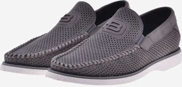 Chaussure basse Baldinini en gris