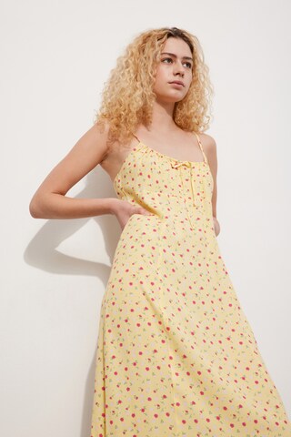 Envii Dress in Yellow: front