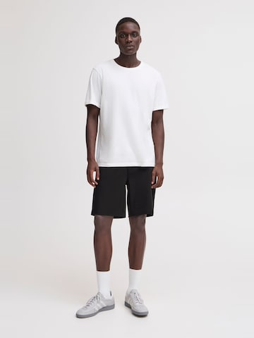 BLEND - regular Pantalón chino ' BHElmer performance shorts ' en negro