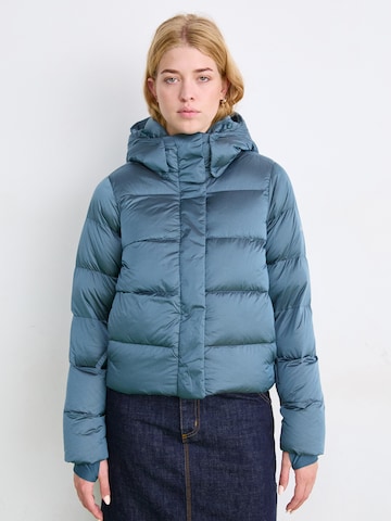 COLUMBIA Outdoorjas 'Amaze Puff™' in Blauw: voorkant