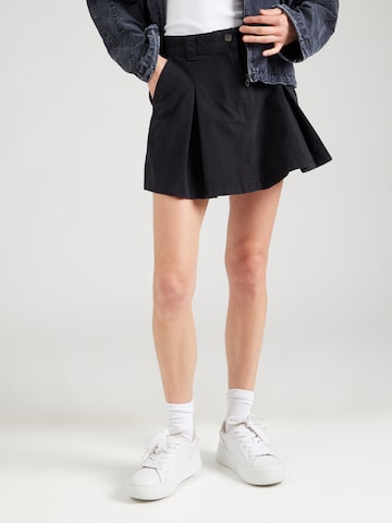 Tommy Jeans Skirt in Black: front