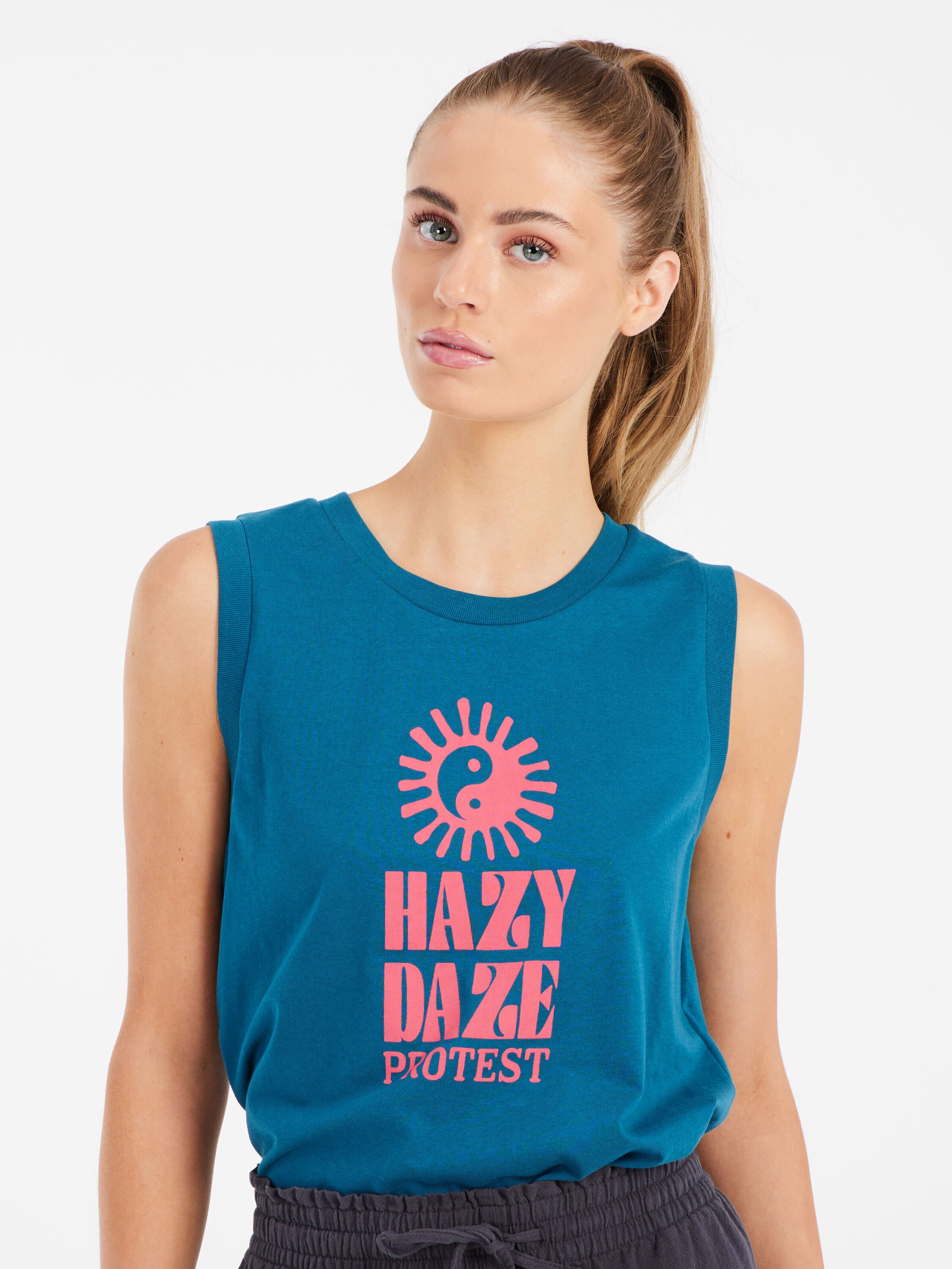 PROTEST Top 'PRTMalang' in Blauw