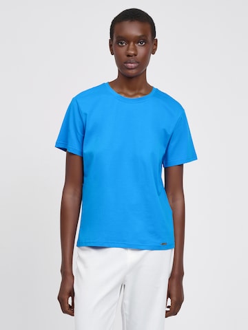 Influencer Тениска в синьо: отпред