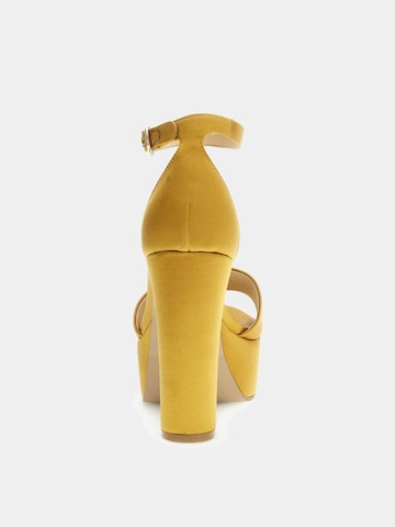 GUESS Sandals 'Seton' in Yellow