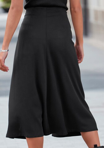 LASCANA Skirt in Black