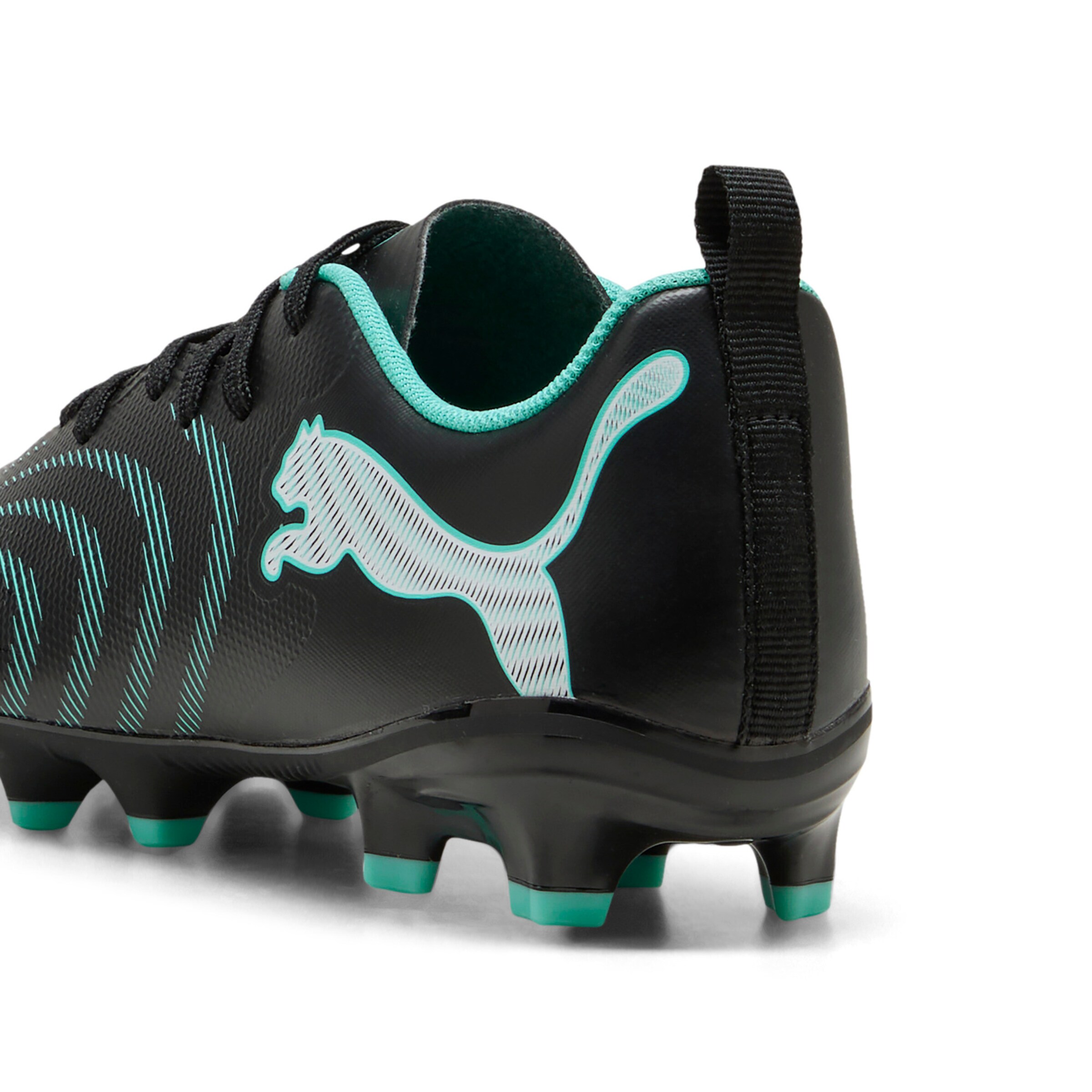 PUMA Fußballschuh in Schwarz