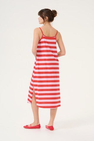 CULTURE Jurk 'Benzo Deia' in Rood