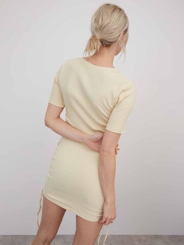 Robe 'Claude' LeGer by Lena Gercke en beige