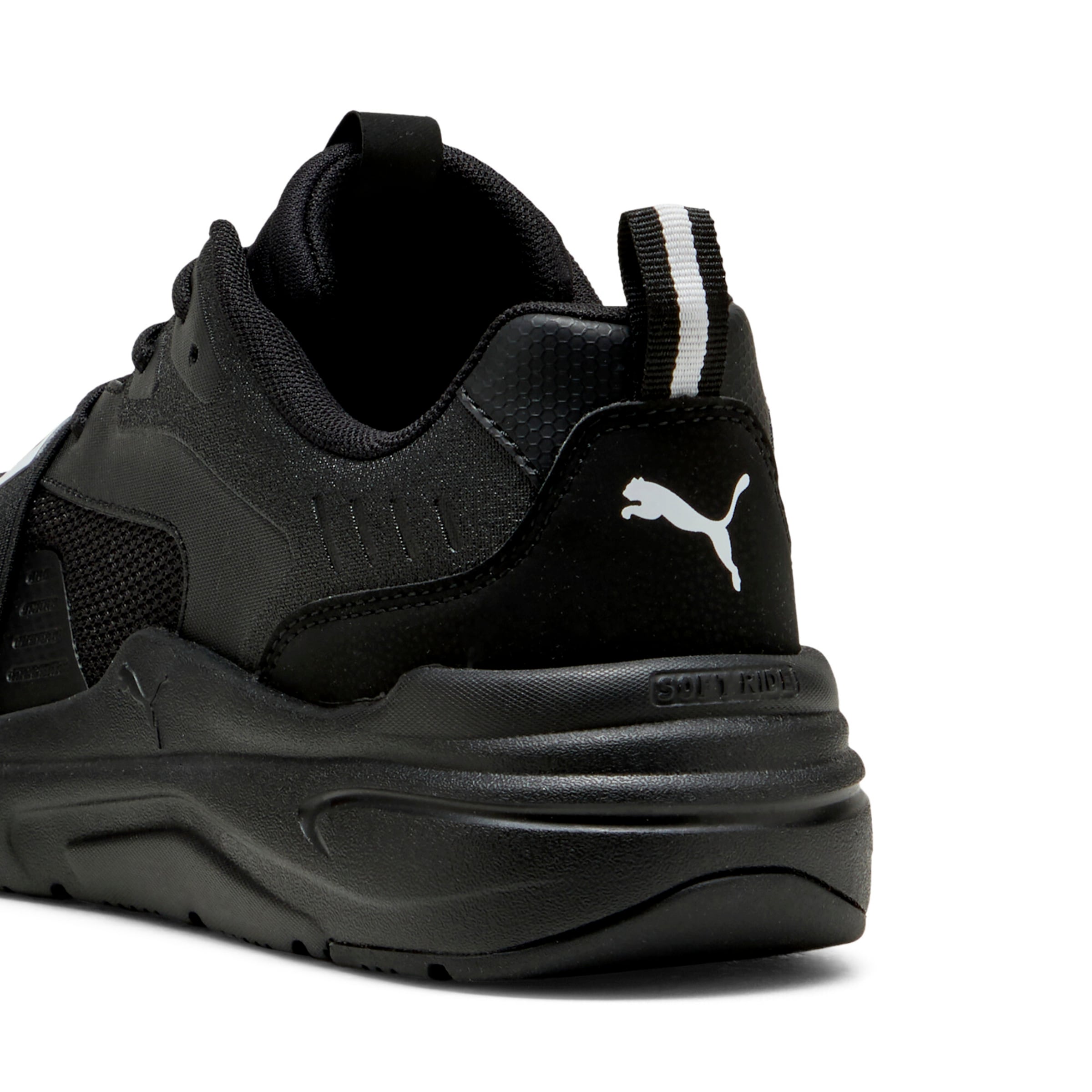 Sneaker bassa di PUMA in nero