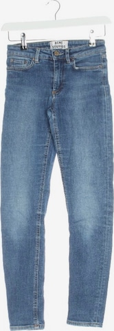 Acne Jeans 23 x 32 in Blau: Vorderseite