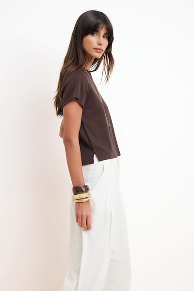 Trendyol Shirts i XS i choko, Produktvisning