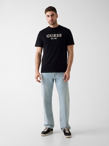 GUESS T-Shirt in Schwarz