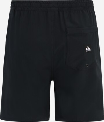 QUIKSILVER Badshorts 'TAXER' i svart