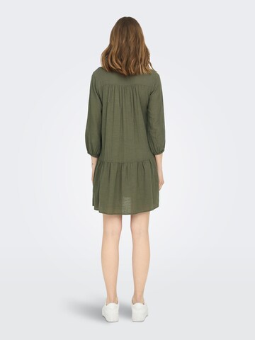 Robe 'Vinnie' ONLY en vert