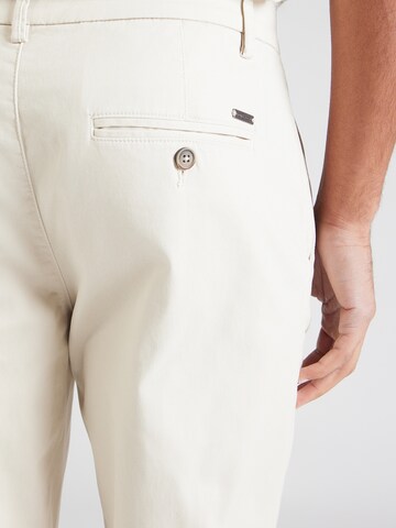 Bruun & Stengade Обычный Брюки-чинос 'Rino' в Белый