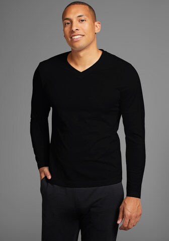 Man's World Shirt in Schwarz: Vorderseite