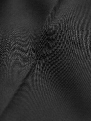 Next - regular Pantalón en negro