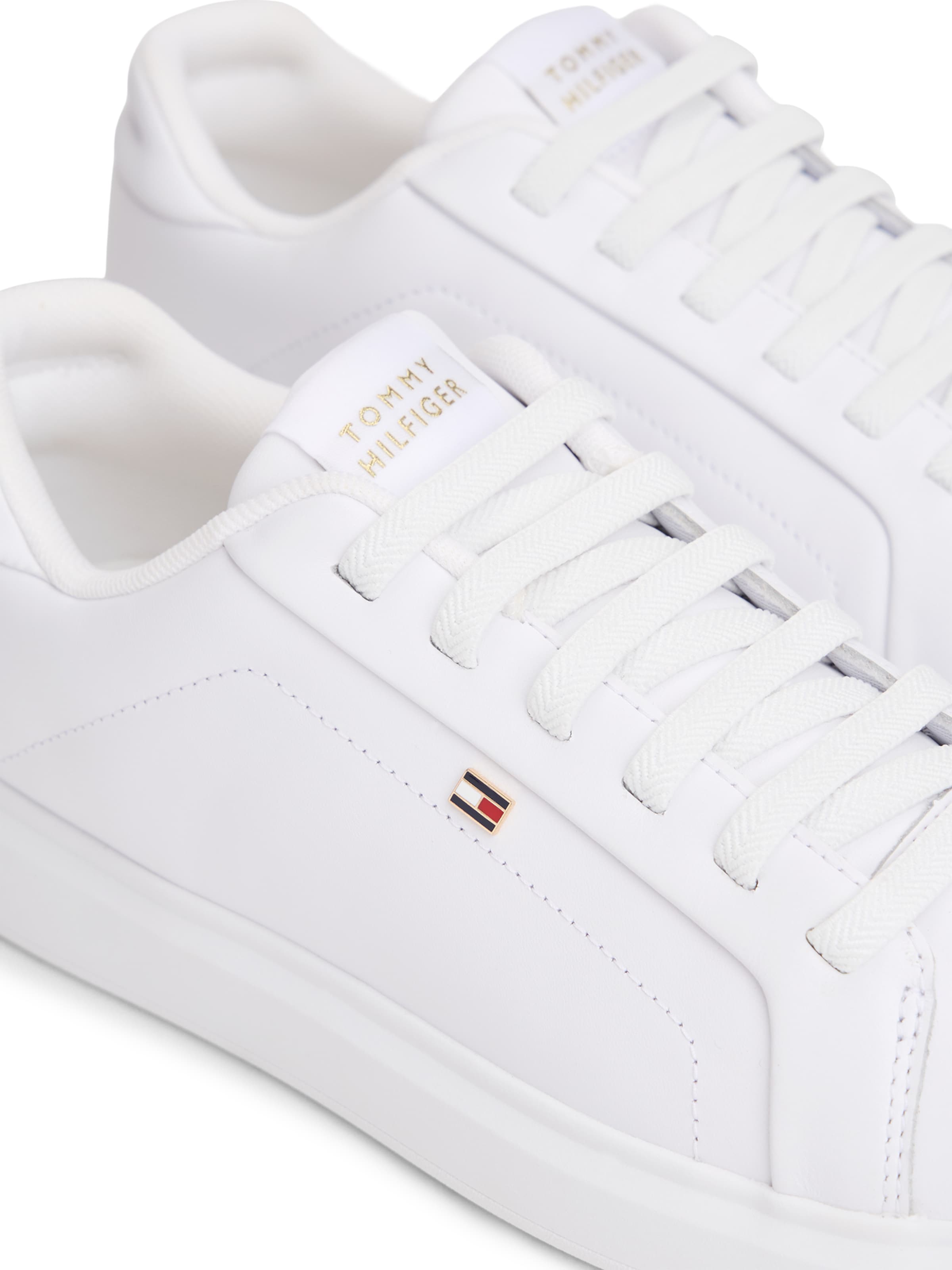 TOMMY HILFIGER Sneaker 'ICON COURT' in Weiß