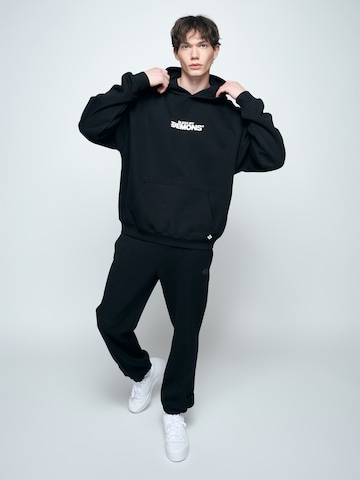 Bless my Demons exclusive for ABOUT YOU - Sudadera 'MURUS' en negro