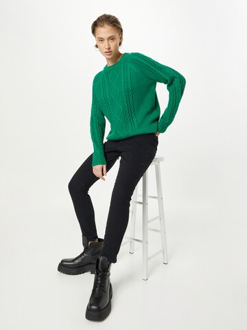 GAP Sweater in Green