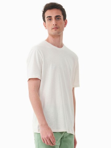 Organication T-Shirt in Weiß