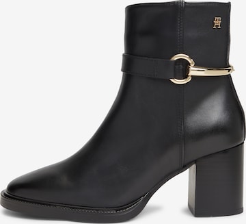 juoda TOMMY HILFIGER Aulinukai: priekis