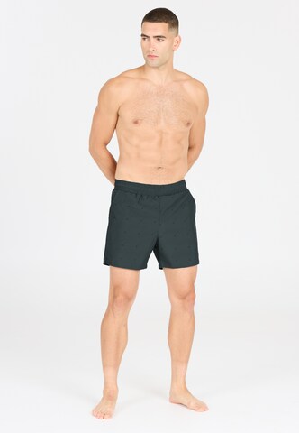 Virtus Badeshorts 'Andream' in Grün