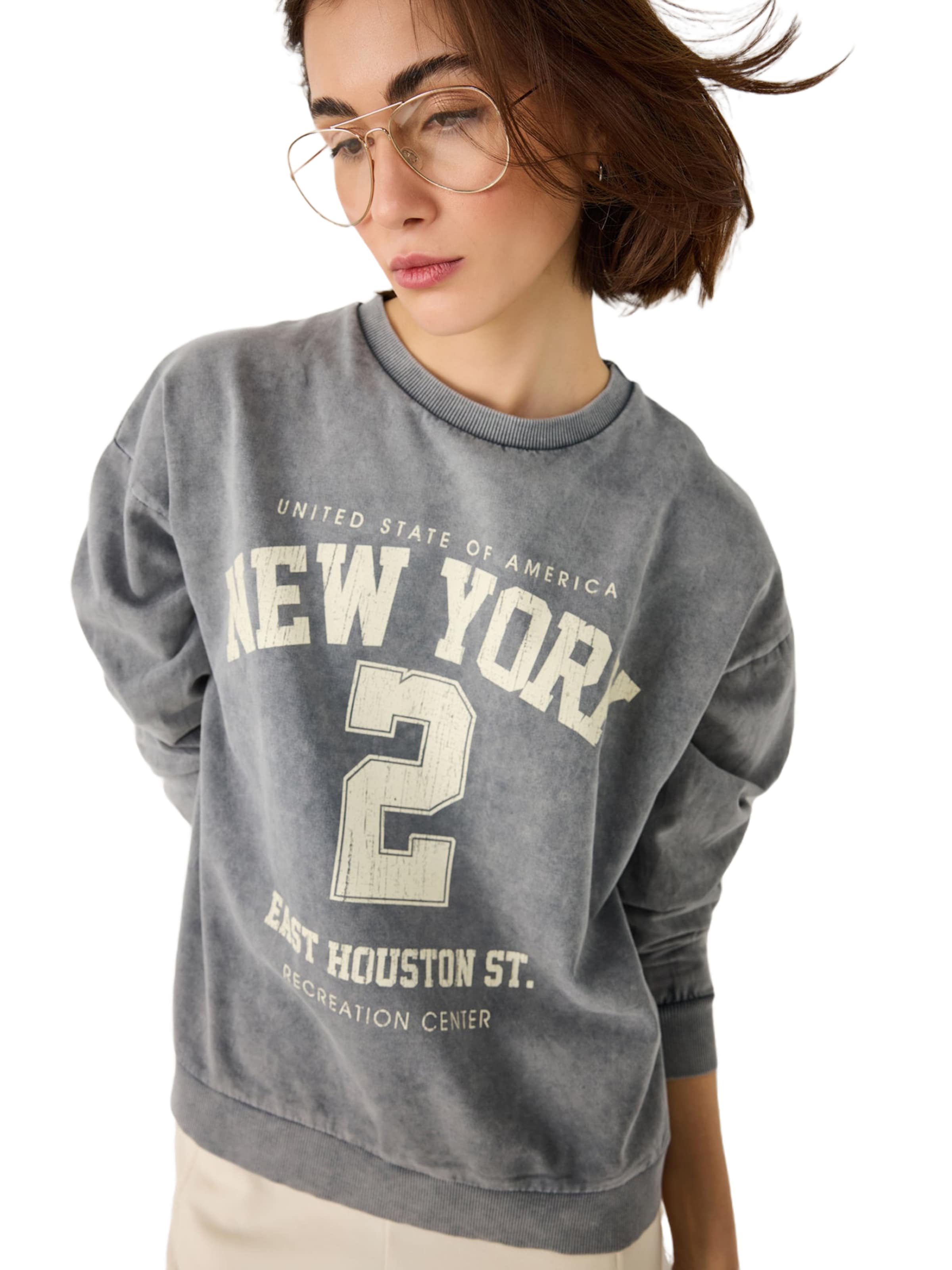 No Matter What Sweatshirt in Grey: front