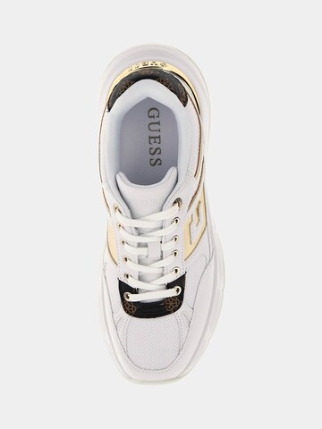 GUESS Sneakers in Gold