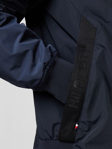 TOMMY HILFIGER Between-Season Jacket in Blue