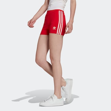 ADIDAS ORIGINALS - Skinny Leggings 'Adicolor Classics Traceable' em vermelho