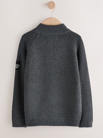 Next Neulepaita värissä harmaa