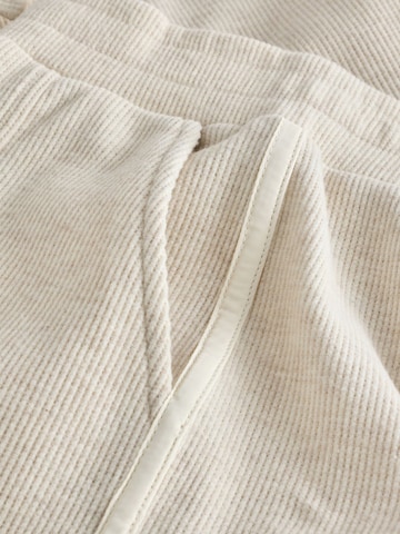 Next - Conjunto en beige