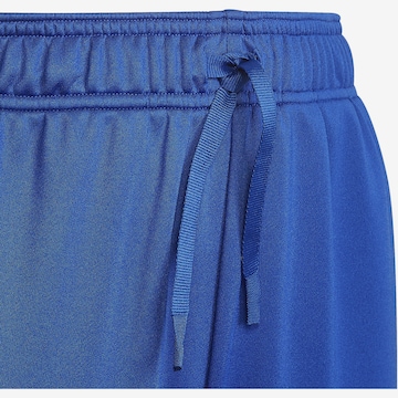 ADIDAS SPORTSWEAR Zwężany krój Spodnie sportowe 'Designed 2 Move 3-Stripes' w kolorze niebieski
