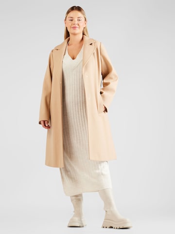 Robes en maille 'New Tessa' ONLY Carmakoma en blanc